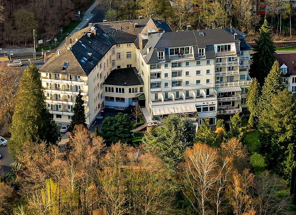 Parkhotel Am Taunus أوبروسل المظهر الخارجي الصورة