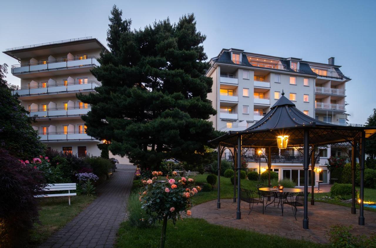 Parkhotel Am Taunus أوبروسل المظهر الخارجي الصورة